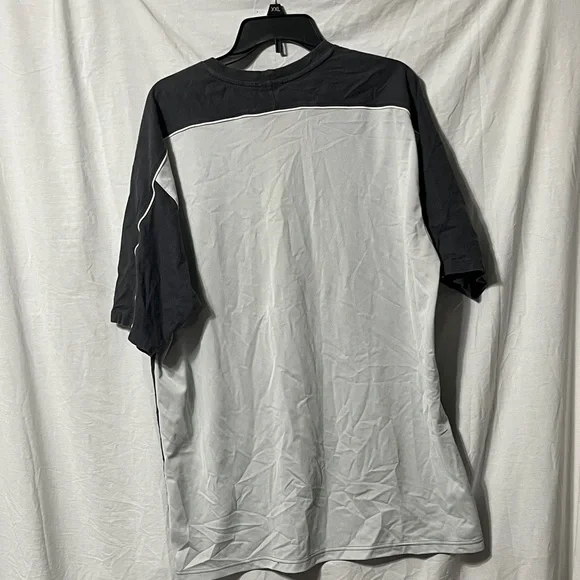 Nike Men's Short Sleeve Tee in Dark Gray and Light Gray - Picture 5 of 5